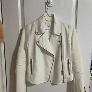 Wilfred Moto Fabric Jacket in size 00. Colour is a creamy white.